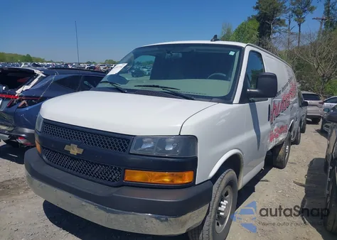 2018 Chevrolet Express 2500 Work Van из США, поврежденный, VIN 1GCWGAFP4J1341641